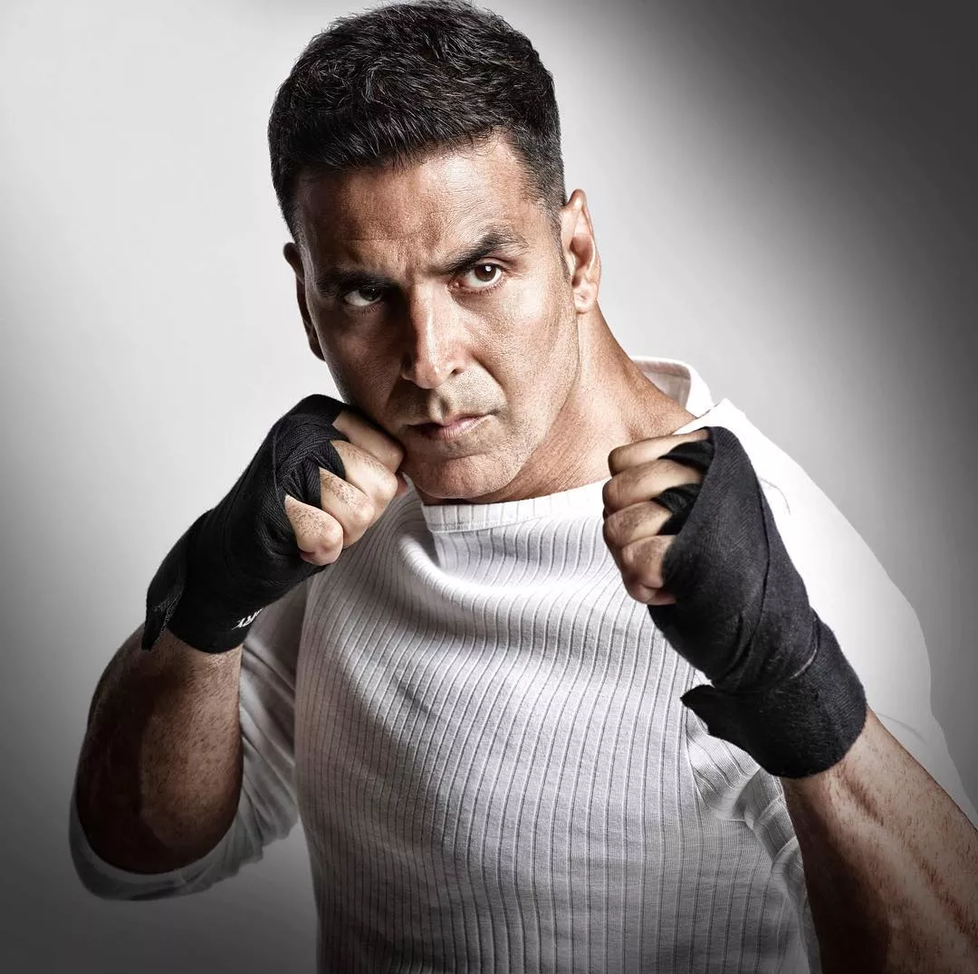 Akshay Kumar Height Age Wife Family Children Biography