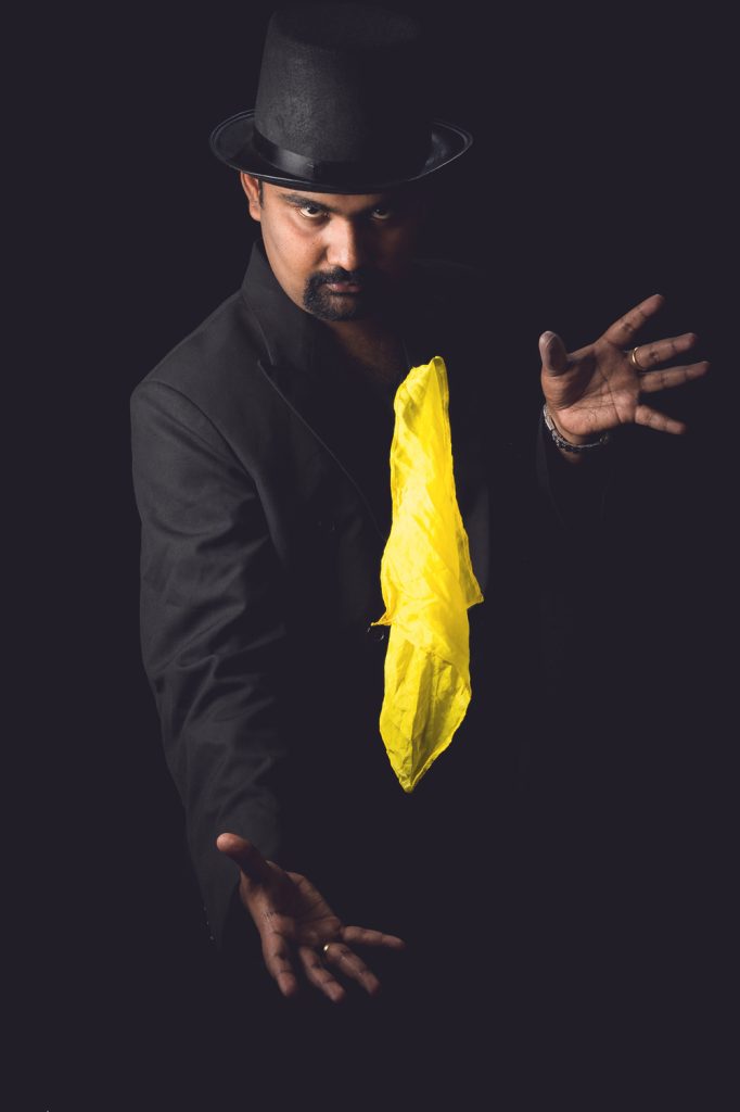 Magician Tijo Varghese Biography Wiki Age Height Wife Coimbataore 4