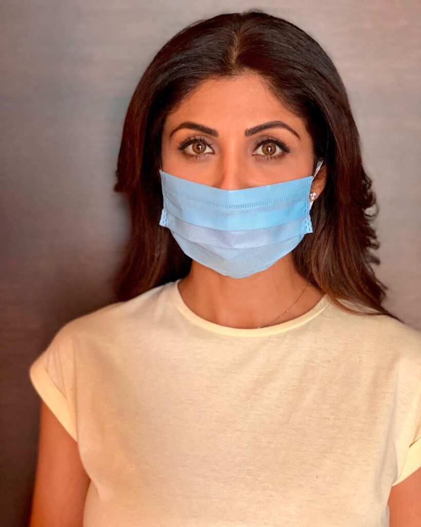 Shilpa Sheety during lockdown covering her face with a mask