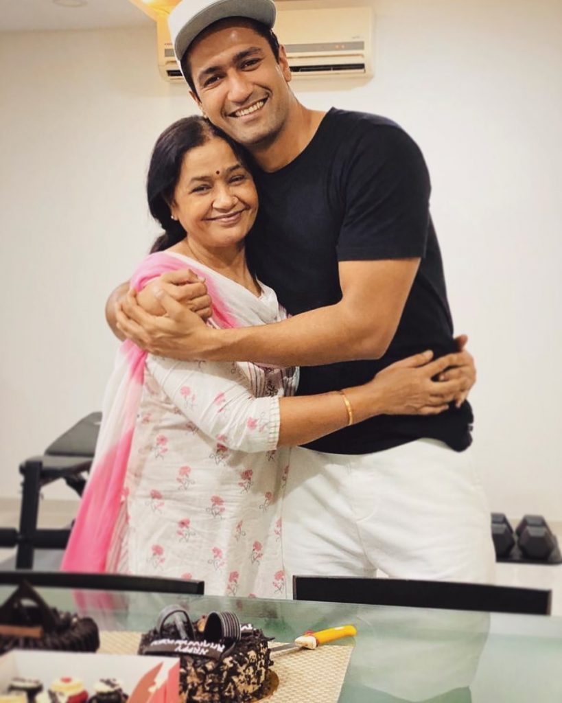 Vicky Kaushal Height Age Girlfriend Family